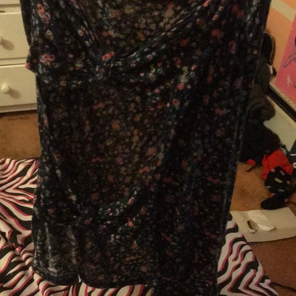 Blue shirt - Picture 4 of 4